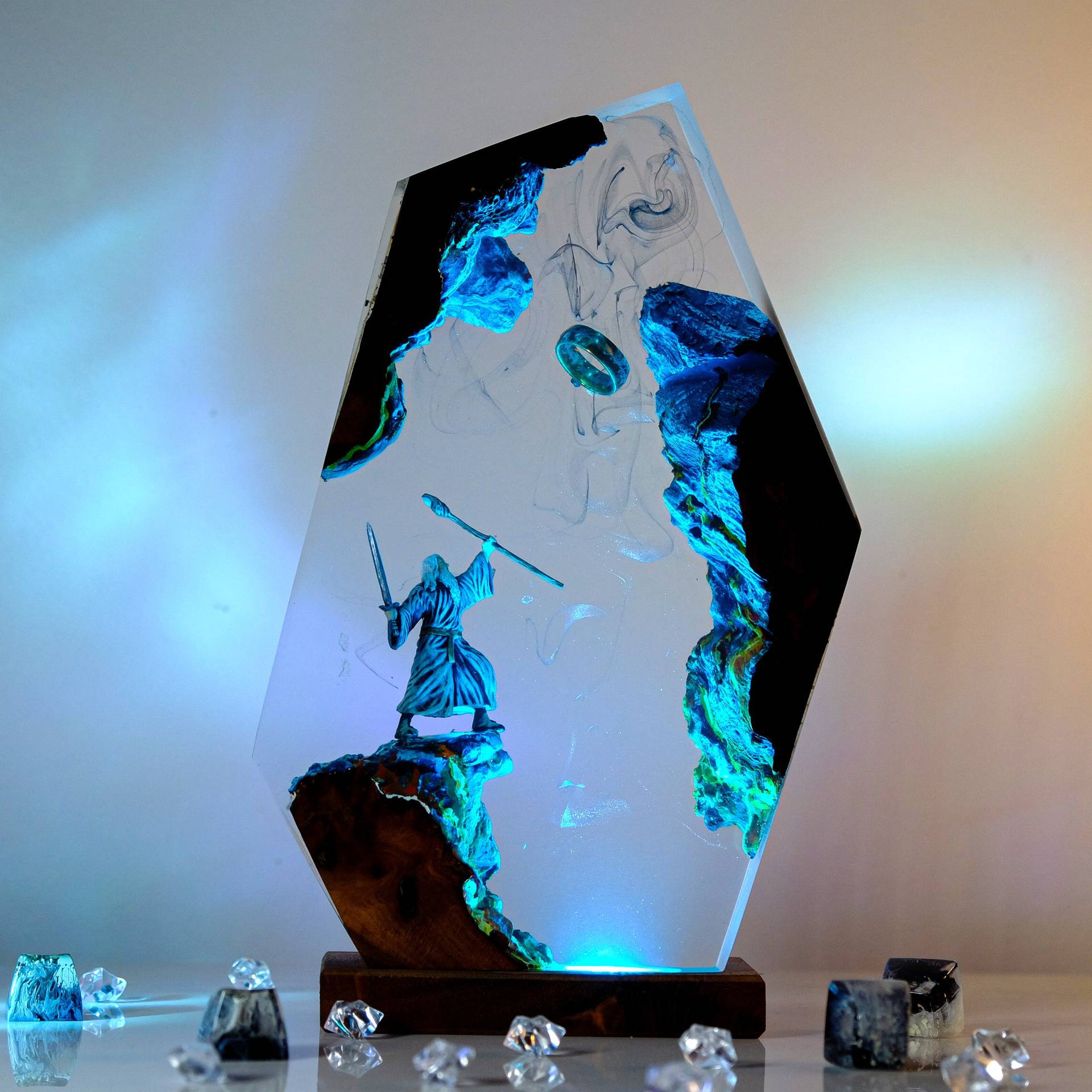 Настольная лампа-фигурка из см – обзор и цена Resin Art Anime