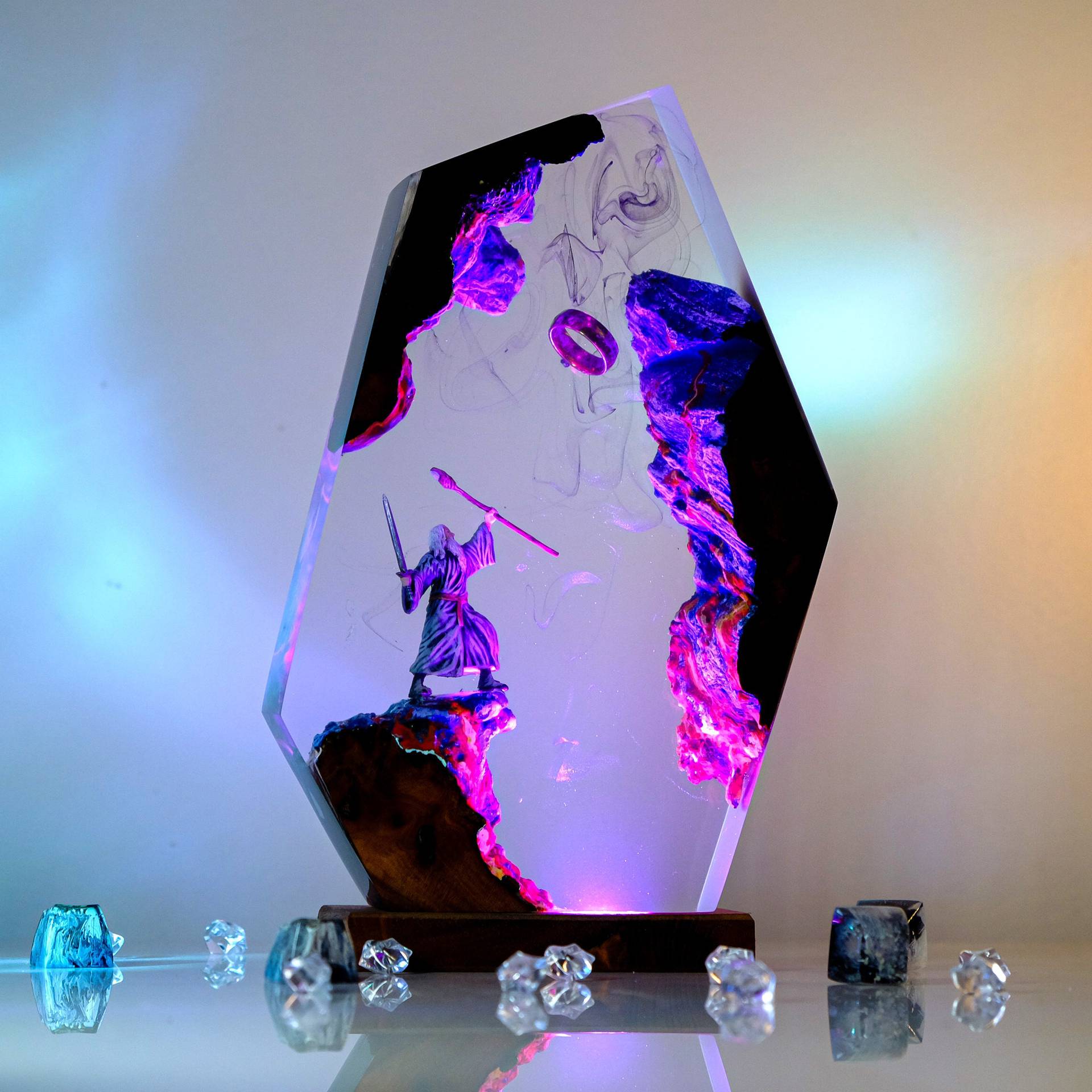 Настольная лампа-фигурка из см – обзор и цена Resin Art Anime